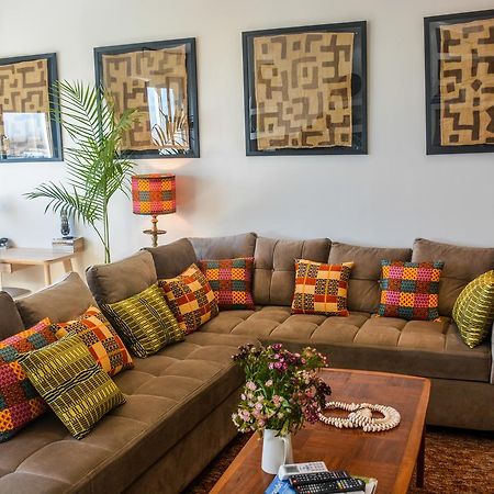 Appartement moderne moroccan/African décoration Casablanca Extérieur photo
