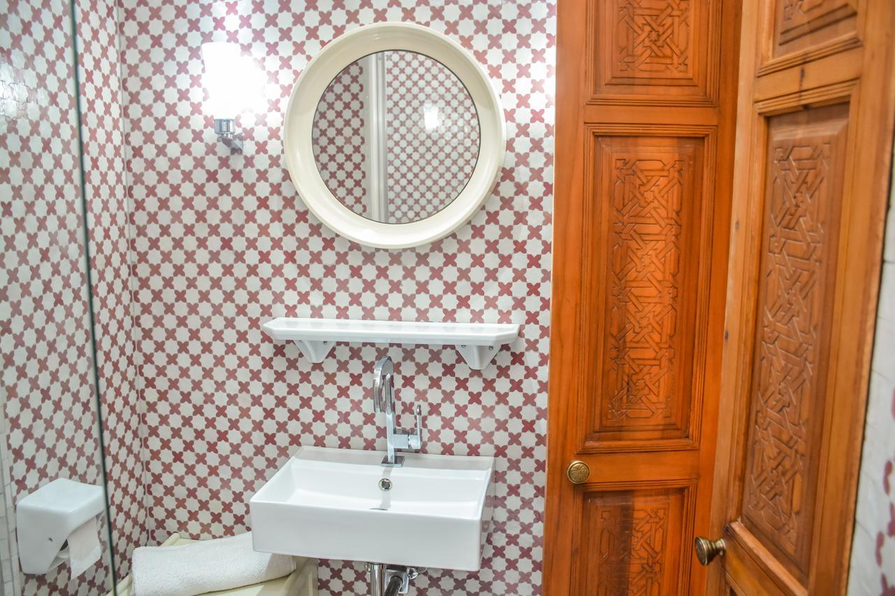 Appartement moderne moroccan/African décoration Casablanca Extérieur photo